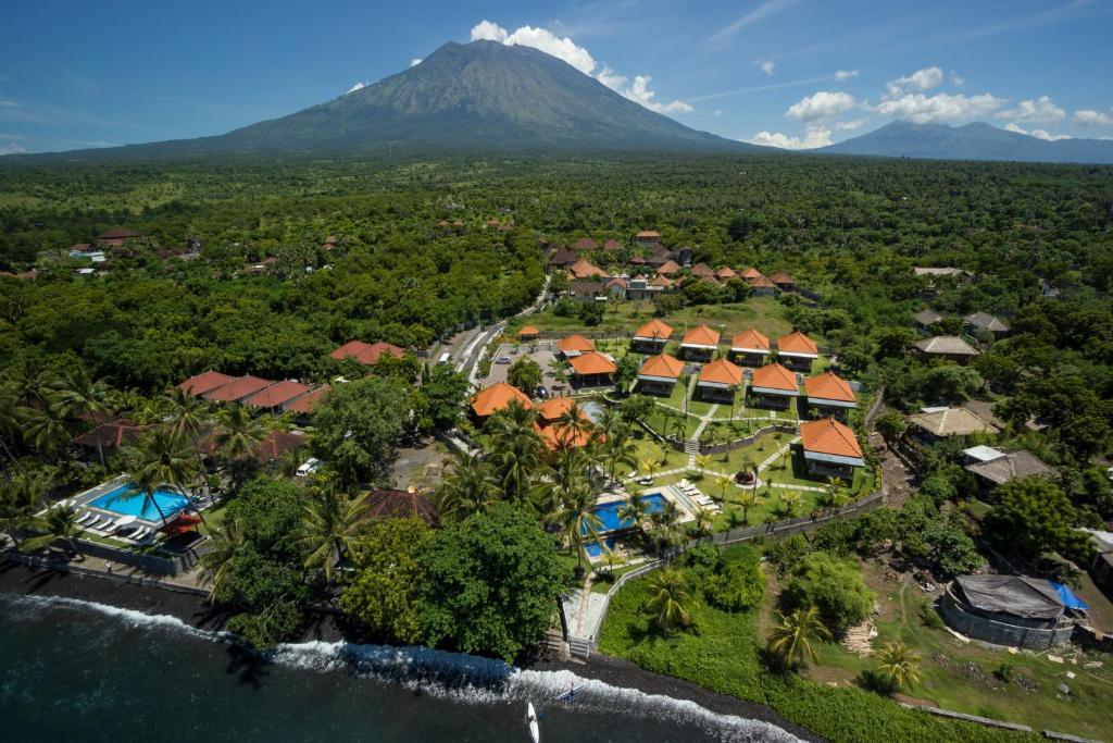 Ocean View Tulamben Dive & Resort Exterior photo