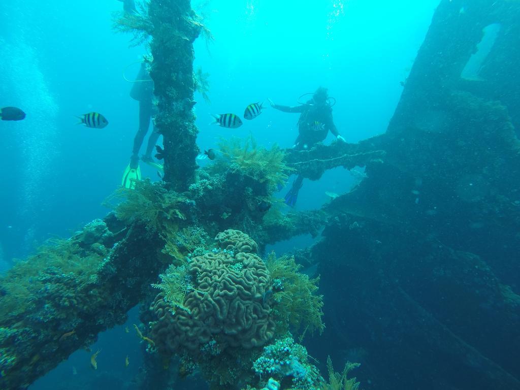 Ocean View Tulamben Dive & Resort Exterior photo